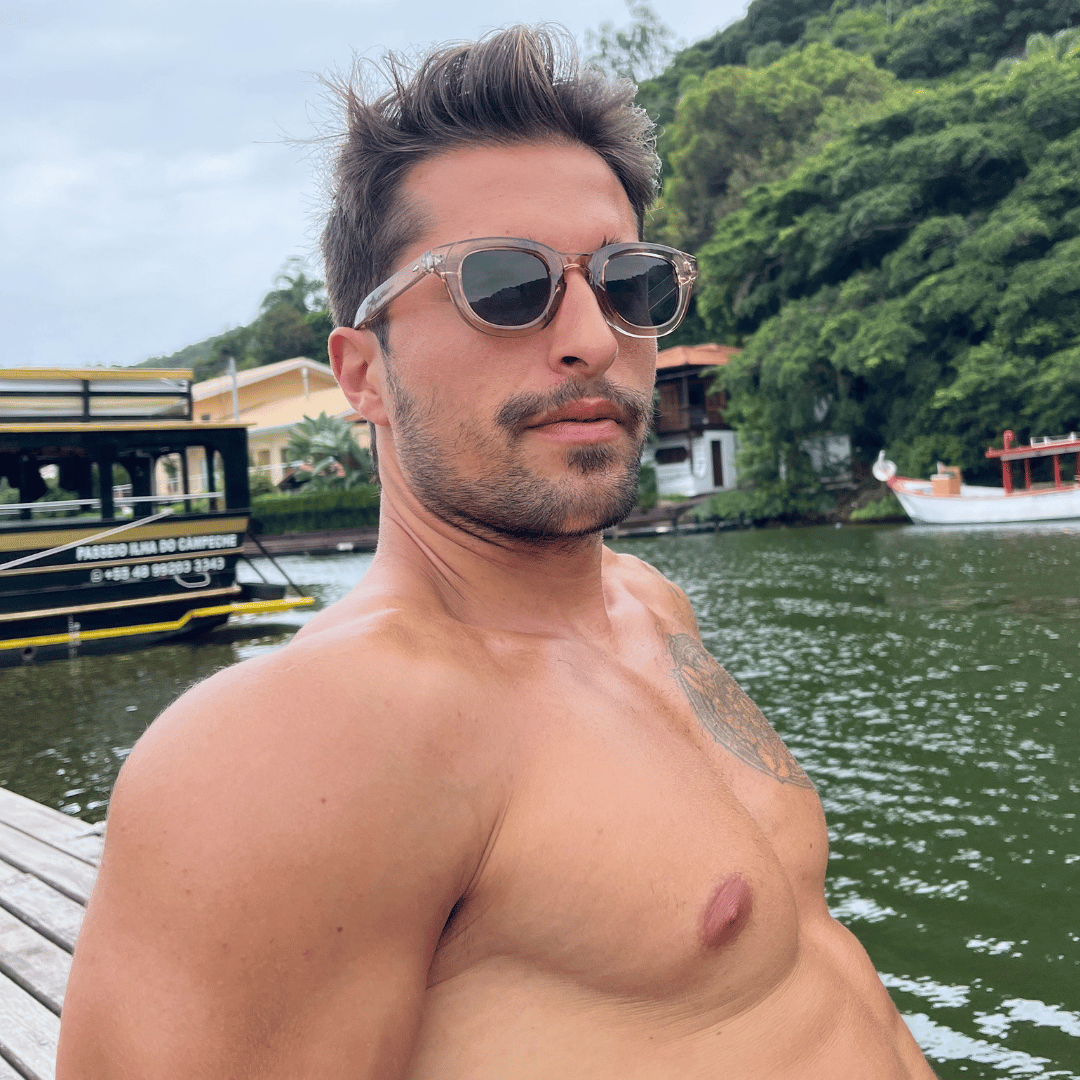 Óculos de sol, esse óculos é apropriado para homens e mulheres, sendo modelos de óculos de sol masculino e óculos de sol feminino. Modelos com proteção uv400 e óculos polarizado.