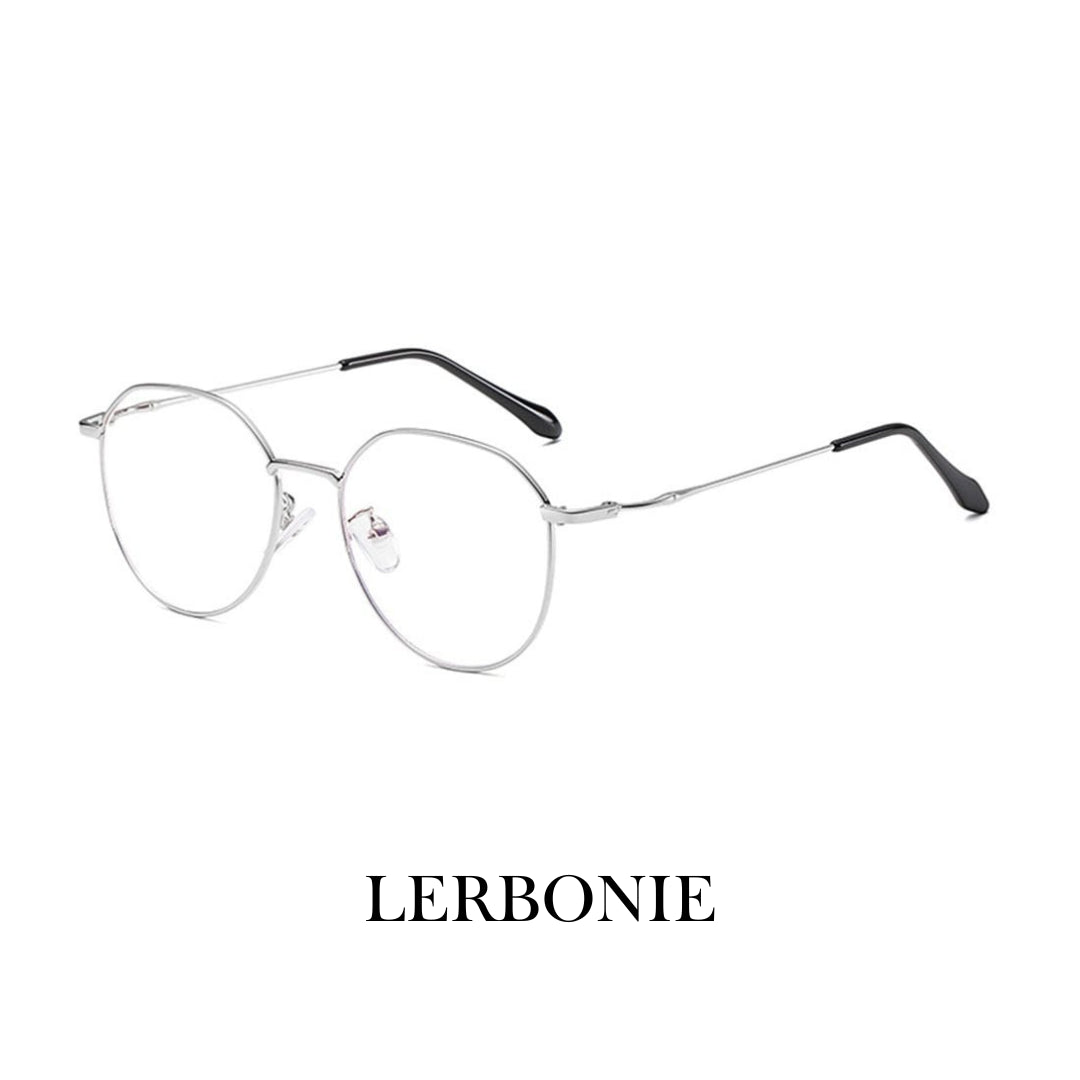 Essa é uma foto de armação de óculos, sendo um óculos exclusivo, a armacao óculos esta em oferta, aproveite esse óculos leitura para deixar seu visual mais estiloso. Essa é uma armação de oculos masculino e também armação de oculos de grau feminino, é considerado umas das armação de óculos de grau masculino mais vendidos.