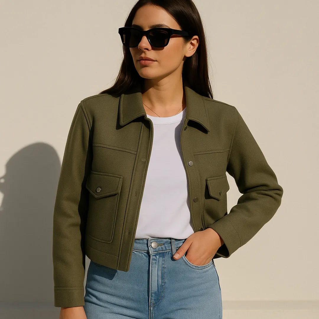 Jaqueta Feminina Casual com Bolsos Frontais – Elegância no Dia a Dia