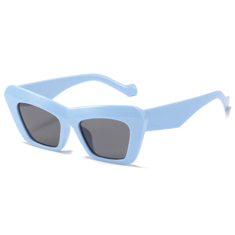 Encontre os melhores óculos de sol feminino 2024! Modelos: Óculos de sol feminino quadrados e Óculos de sol feminino redondos para todos os estilos. Compre agora e destaque-se com os mais novos designs de óculos de sol feminino. Com proteção uv 400.