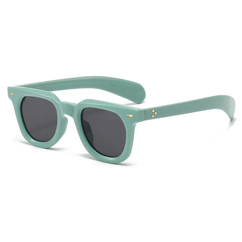Óculos de sol, esse óculos é apropriado para homens e mulheres, sendo modelos de óculos de sol masculino e óculos de sol feminino. Modelos com proteção uv400 e óculos polarizado.