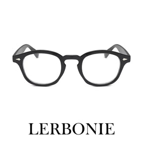 Essa é uma foto de armação de óculos, sendo um óculos exclusivo, a armacao óculos esta em oferta, aproveite esse óculos leitura para deixar seu visual mais estiloso. Essa é uma armação de oculos masculino e também armação de oculos de grau feminino, é considerado umas das armação de óculos de grau masculino mais vendidos.
