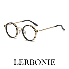 Essa é uma foto de armação de óculos, sendo um óculos exclusivo, a armacao óculos esta em oferta, aproveite esse óculos leitura para deixar seu visual mais estiloso. Essa é uma armação de oculos masculino e também armação de oculos de grau feminino, é considerado umas das armação de óculos de grau masculino mais vendidos.
