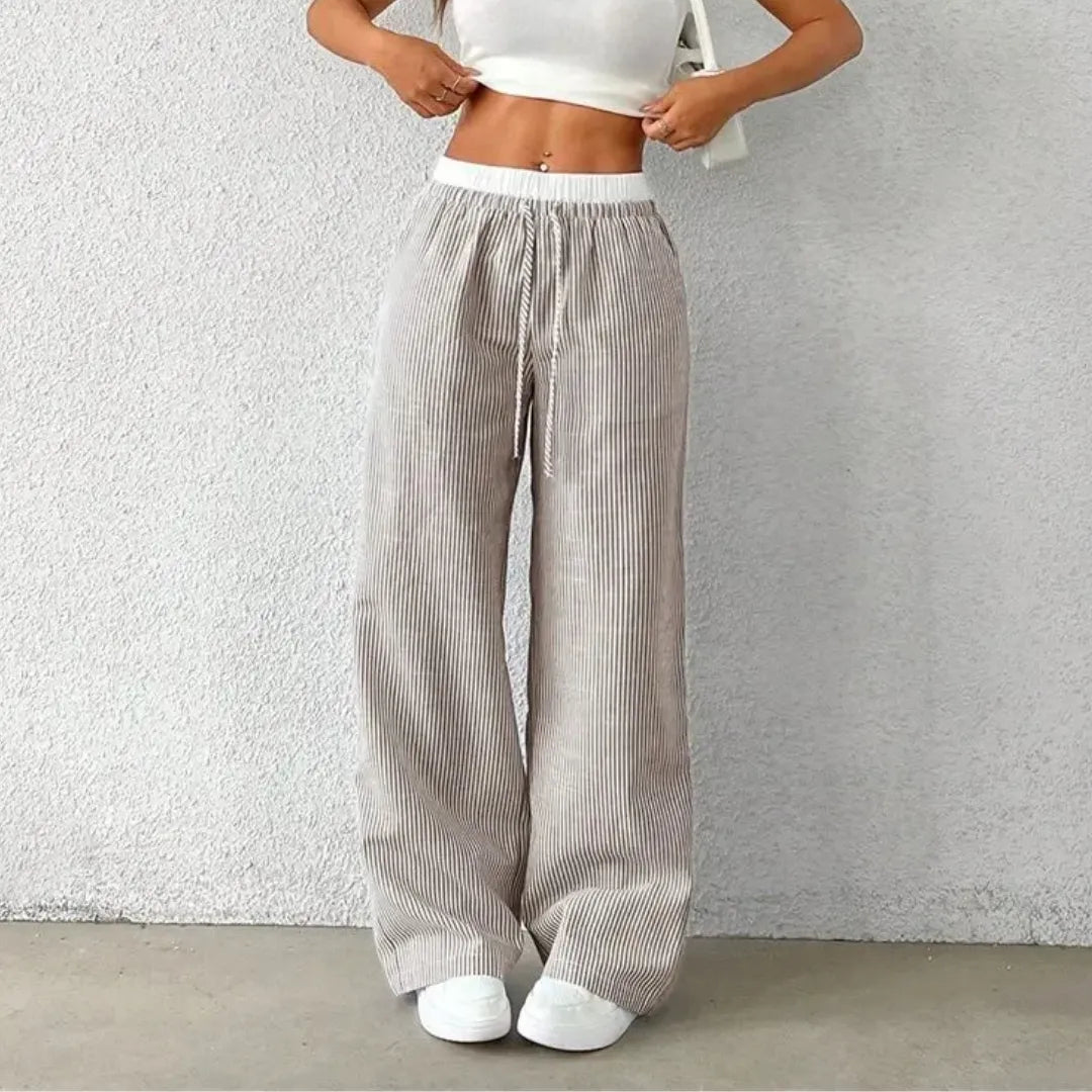 Calça Feminina Listrada Perna Larga – Streetwear Elegante