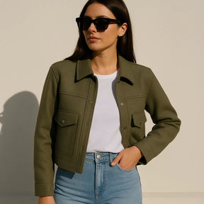 Jaqueta Feminina Casual com Bolsos Frontais – Elegância no Dia a Dia