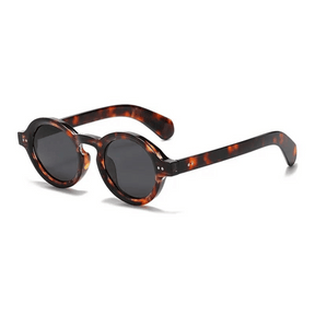 Óculos de sol, esse óculos é apropriado para homens e mulheres, sendo modelos de óculos de sol masculino e óculos de sol feminino. Modelos com proteção uv400 e óculos polarizado.