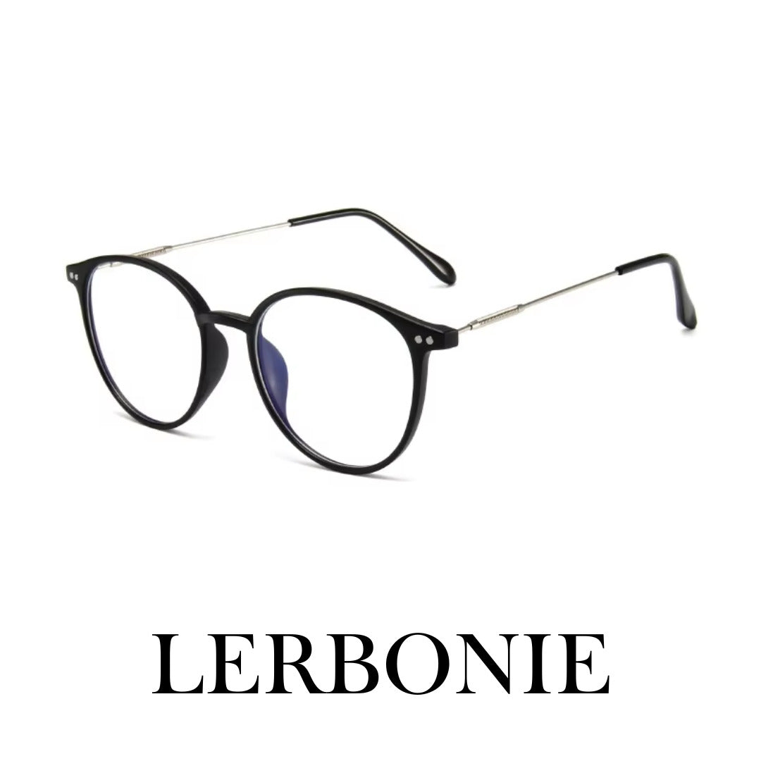 Essa é uma foto de armação de óculos, sendo um óculos exclusivo, a armacao óculos esta em oferta, aproveite esse óculos leitura para deixar seu visual mais estiloso. Essa é uma armação de oculos masculino e também armação de oculos de grau feminino, é considerado umas das armação de óculos de grau masculino mais vendidos.
