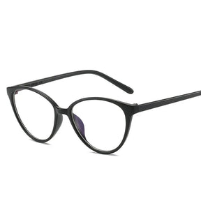 Essa é uma foto de uma pessoa usando armação de óculos, sendo um óculos exclusivo, a armacao óculos esta em oferta, aproveite esse óculos leitura para deixar seu visual mais estiloso.