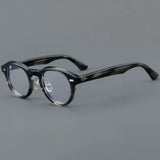 Preto com detalhe